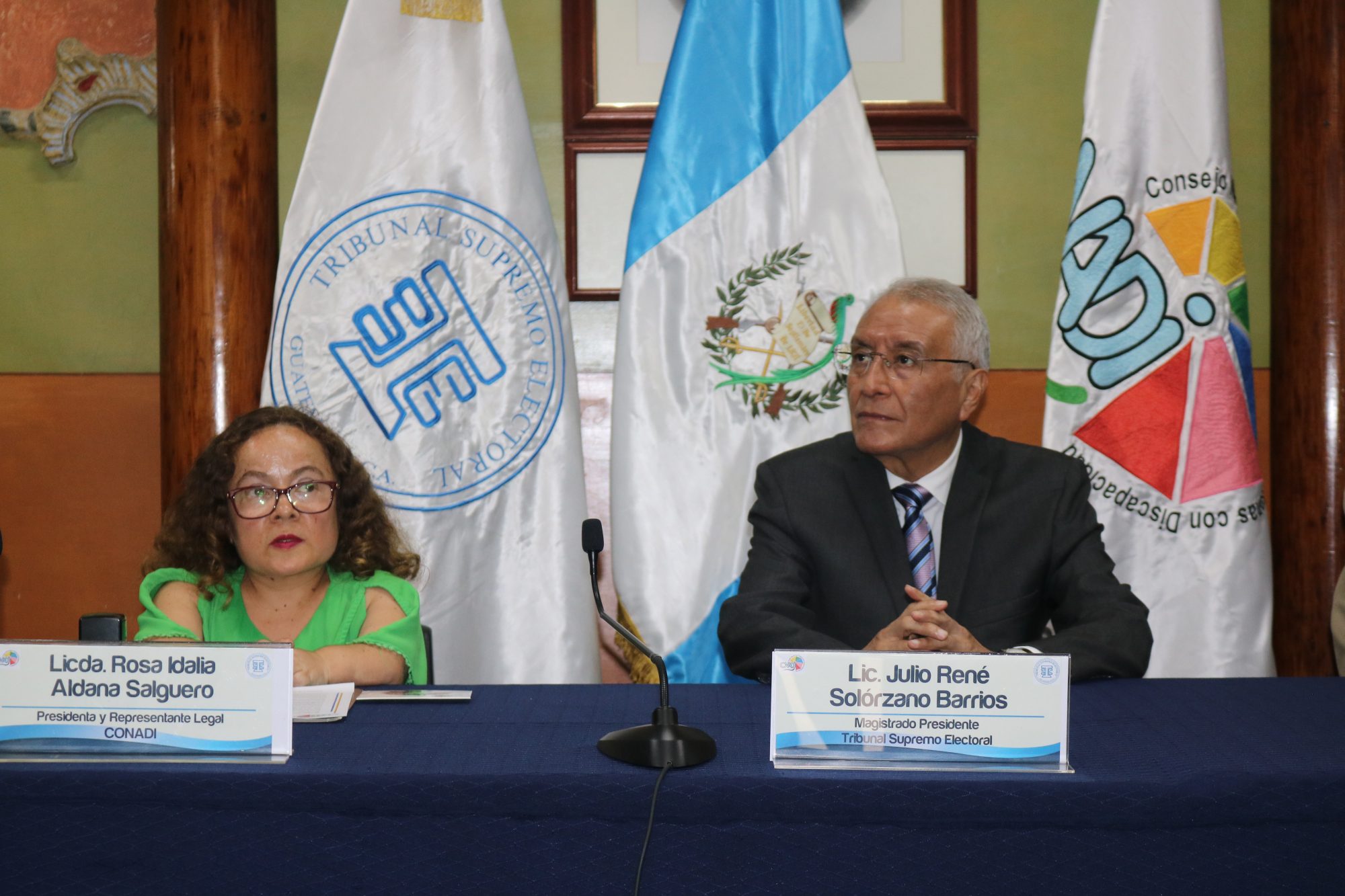 Firma de carta de entendimiento .